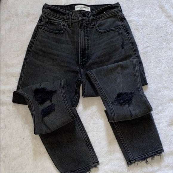 High Rise Skinny Jeans - Picture 2 of 2